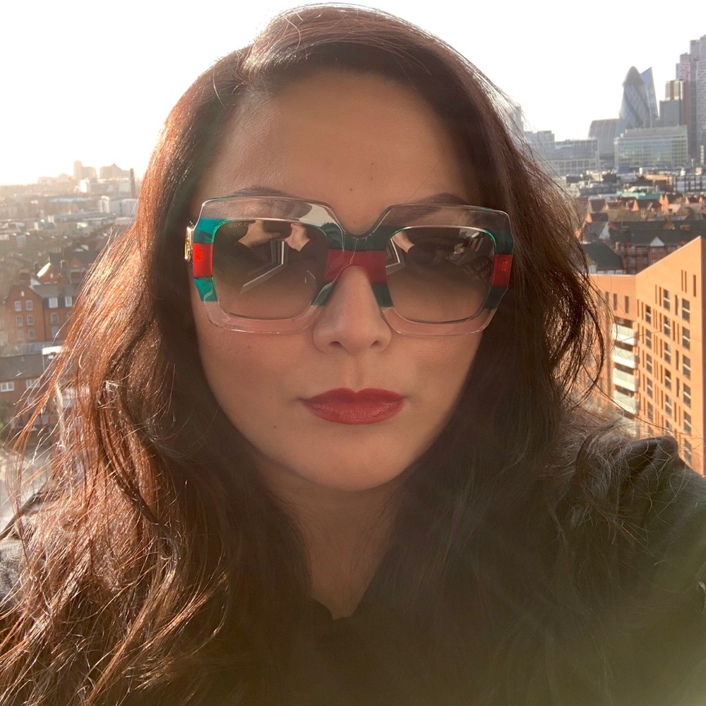 Meet your Posher, Brenna